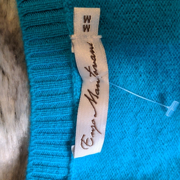 M- 💯% CASHMERE Blue Sweater - Picture 2 of 5